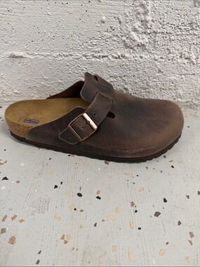 Birkenstock Boston Clog in Dark Brown Leather with Copper Buckle mens
